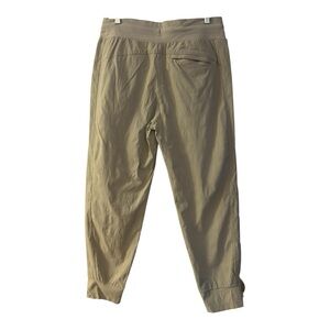 Athleta Women's - Trekkie North Joggers!